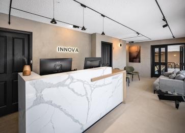 INNOVA MOTEL Reception LR