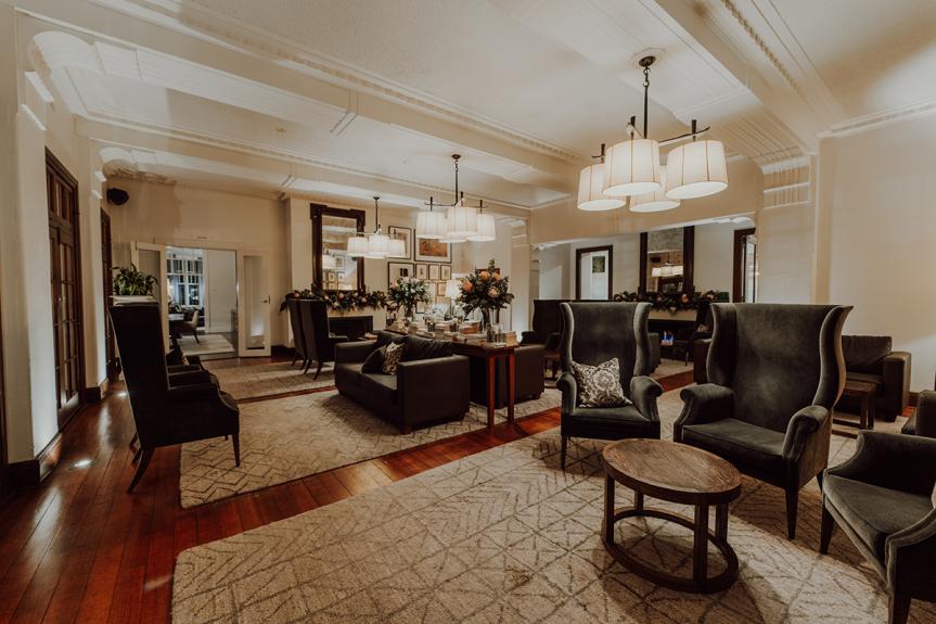 4 MSH 159 Lounge